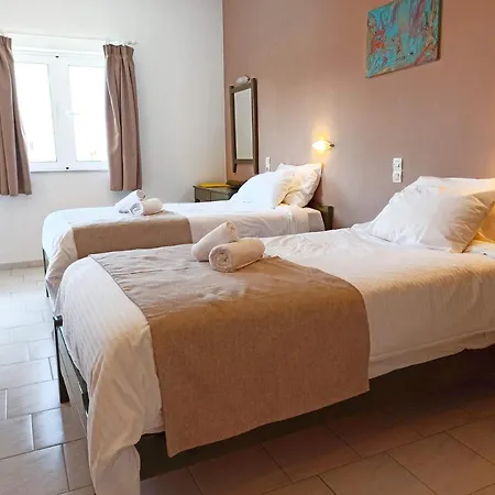 Mary Hotel 3*