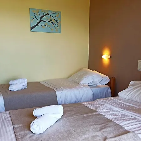 Mary 3* Platanias (Crete)
